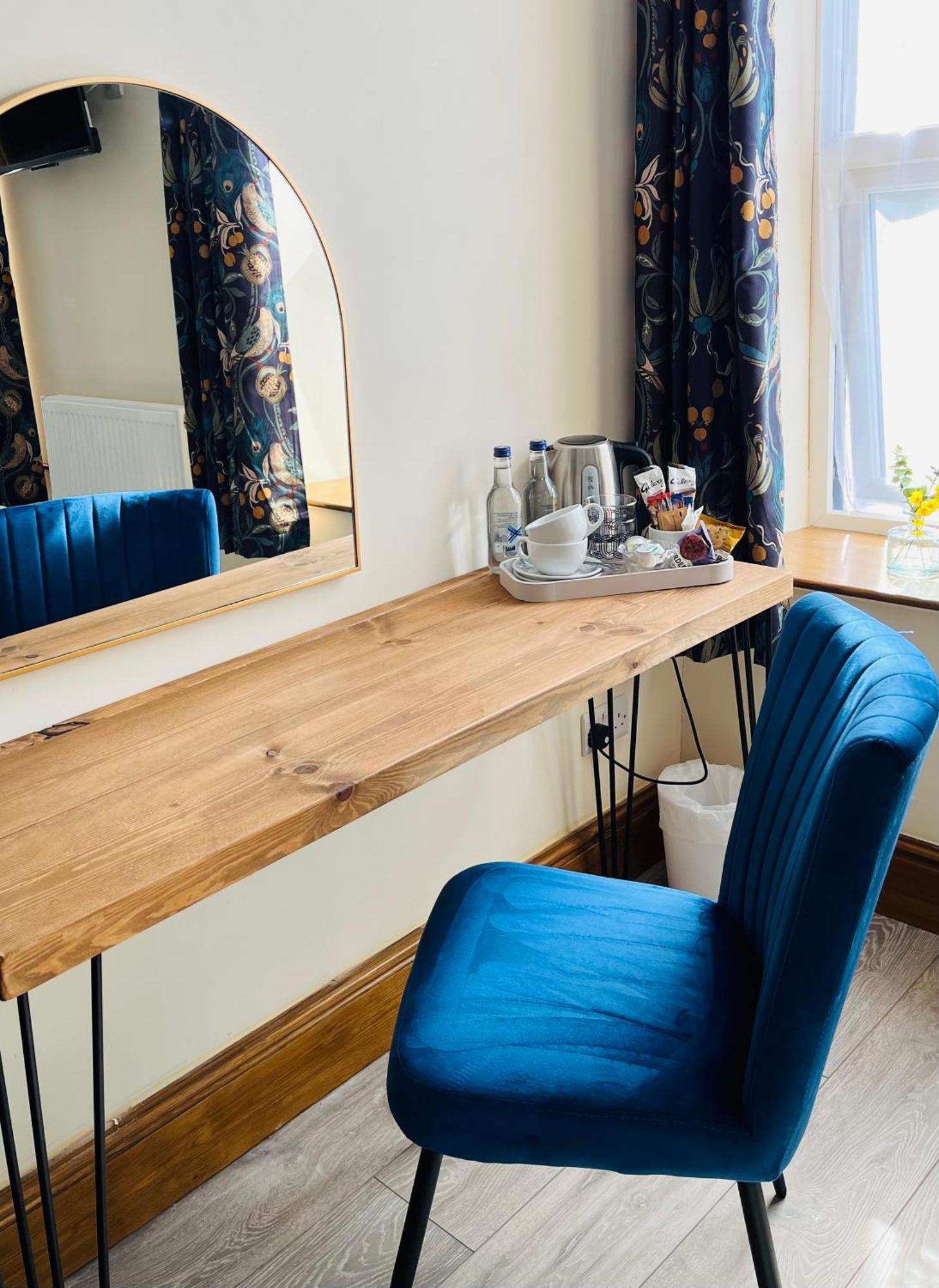Hare And Hounds Hotel Foulridge Bagian luar foto